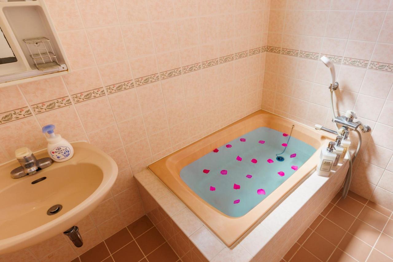 Naha Gajumaru Apartment Hotel 301 Eksteriør bilde